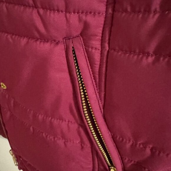 Equestrian/Preppy Fall Vest | Crown & Ivy Puffer in Berry and Navy Contrast S - Picture 6 of 8